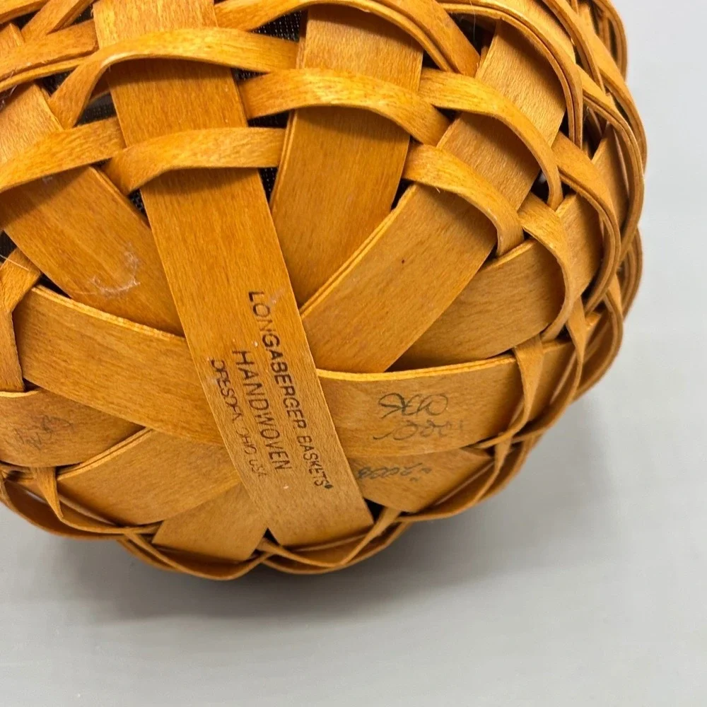 Longaberger 2001 Gatehouse Handwoven Hanging Basket Plaid Liner Leather Handle